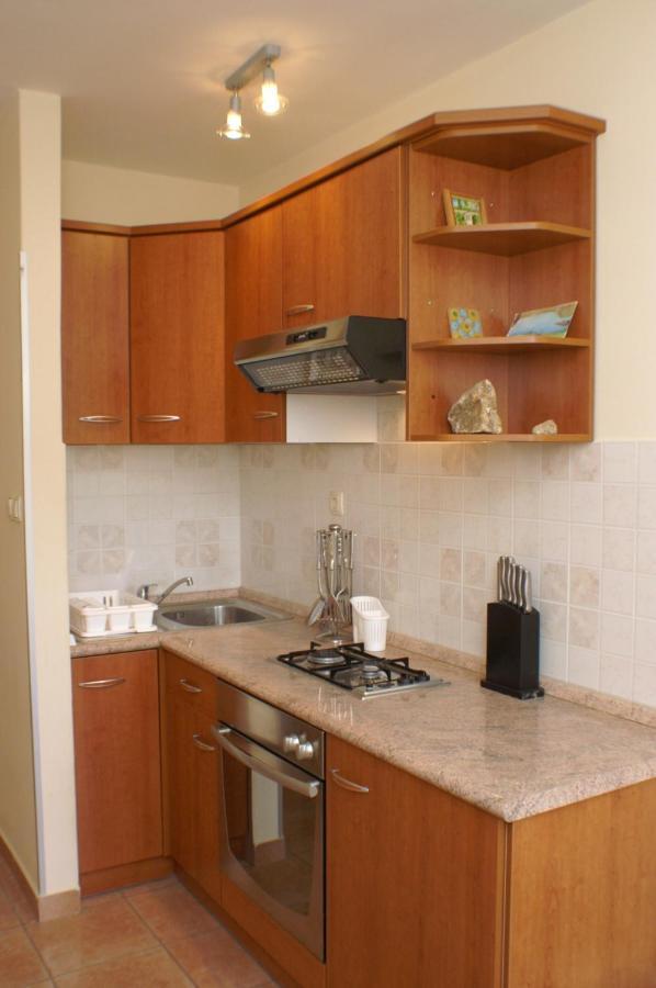 Apartments And Rooms By The Sea Jakisnica, Pag - 4160 ルン エクステリア 写真