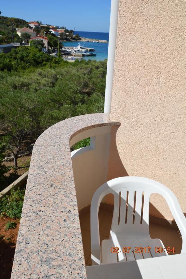 Apartments And Rooms By The Sea Jakisnica, Pag - 4160 ルン エクステリア 写真